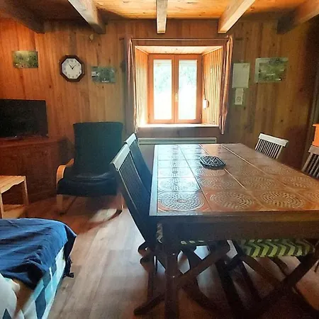 Feriehus Refuge La-hournere Campan