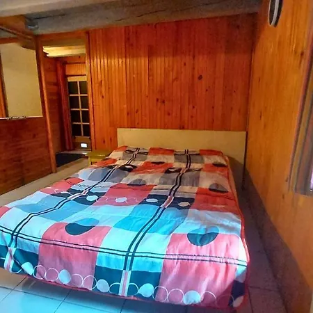 Refuge La-hournere Feriehus